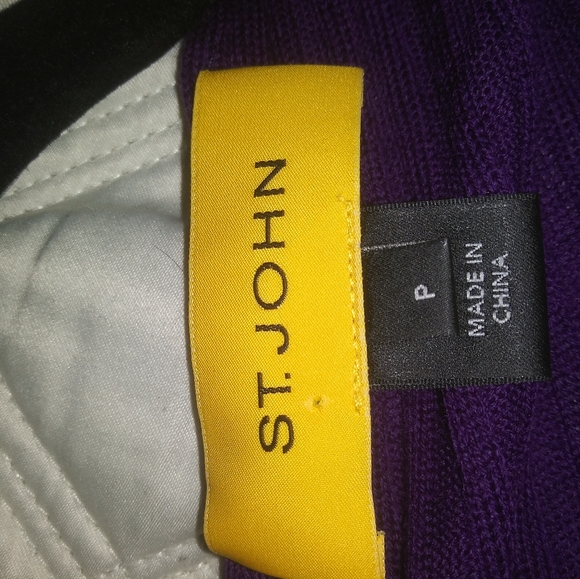 St. John Chic Sweater Sz: S/P in Violet - Picture 3 of 6